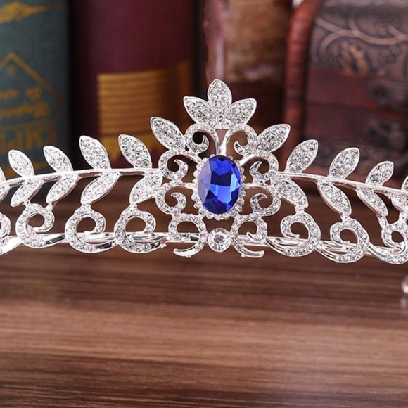 Royal blue silver Crystal Rhinestone Tiara Crown Prom Pageant Bridal weddi… - Picture 6 of 6